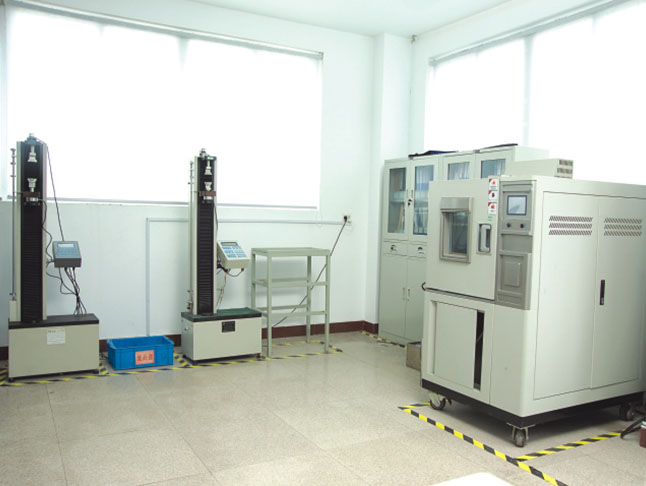 拉力试验机/高低温试验箱